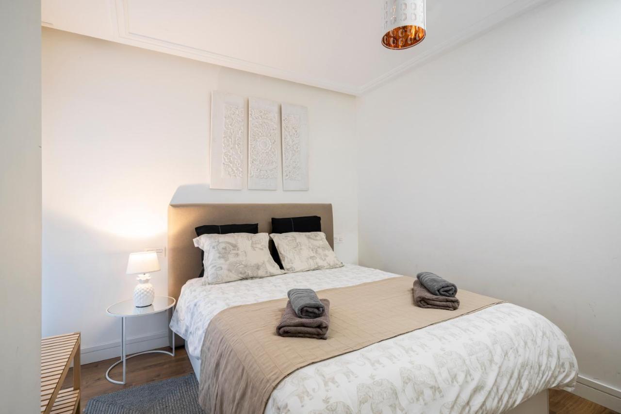 For You Rentals Brand New Apartment At Madrid City Center Wifi Ato55 ภายนอก รูปภาพ