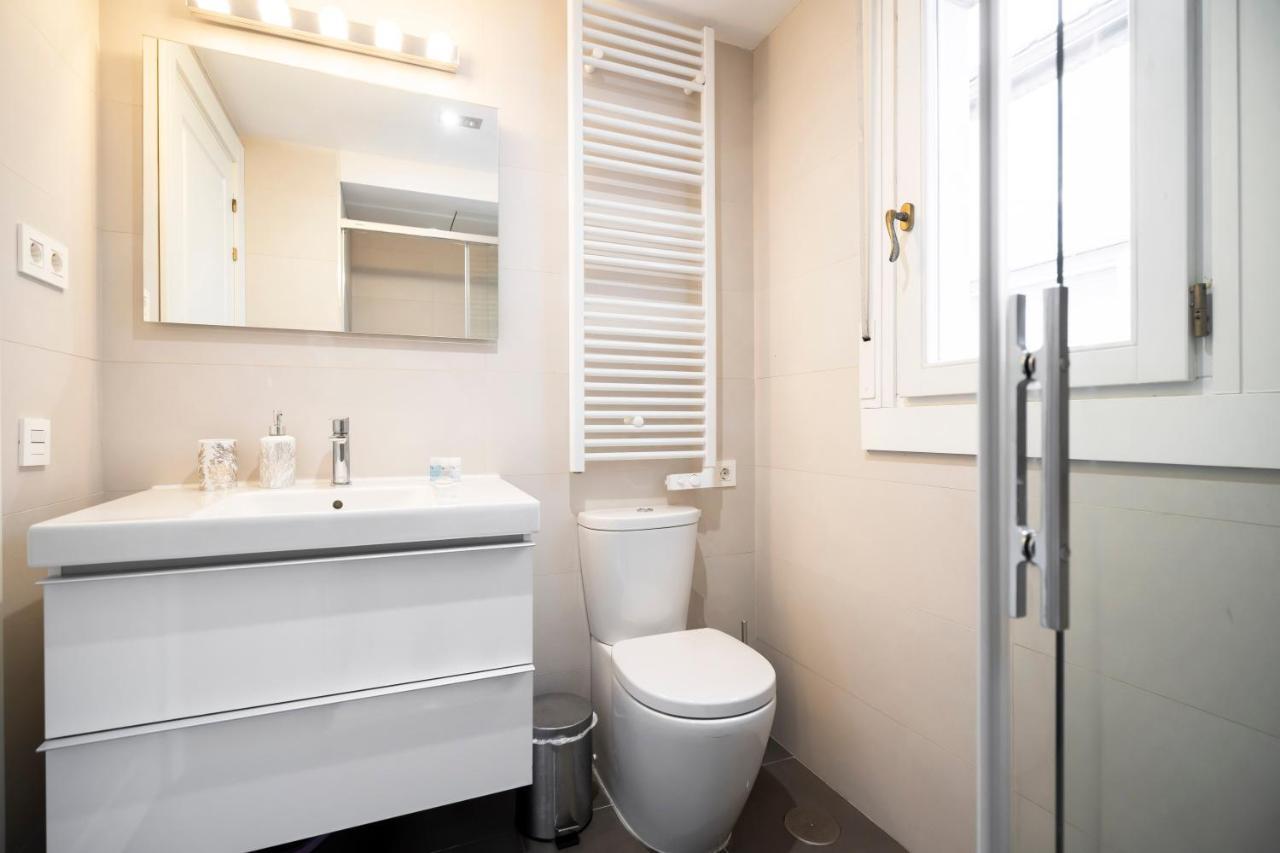 For You Rentals Brand New Apartment At Madrid City Center Wifi Ato55 ภายนอก รูปภาพ