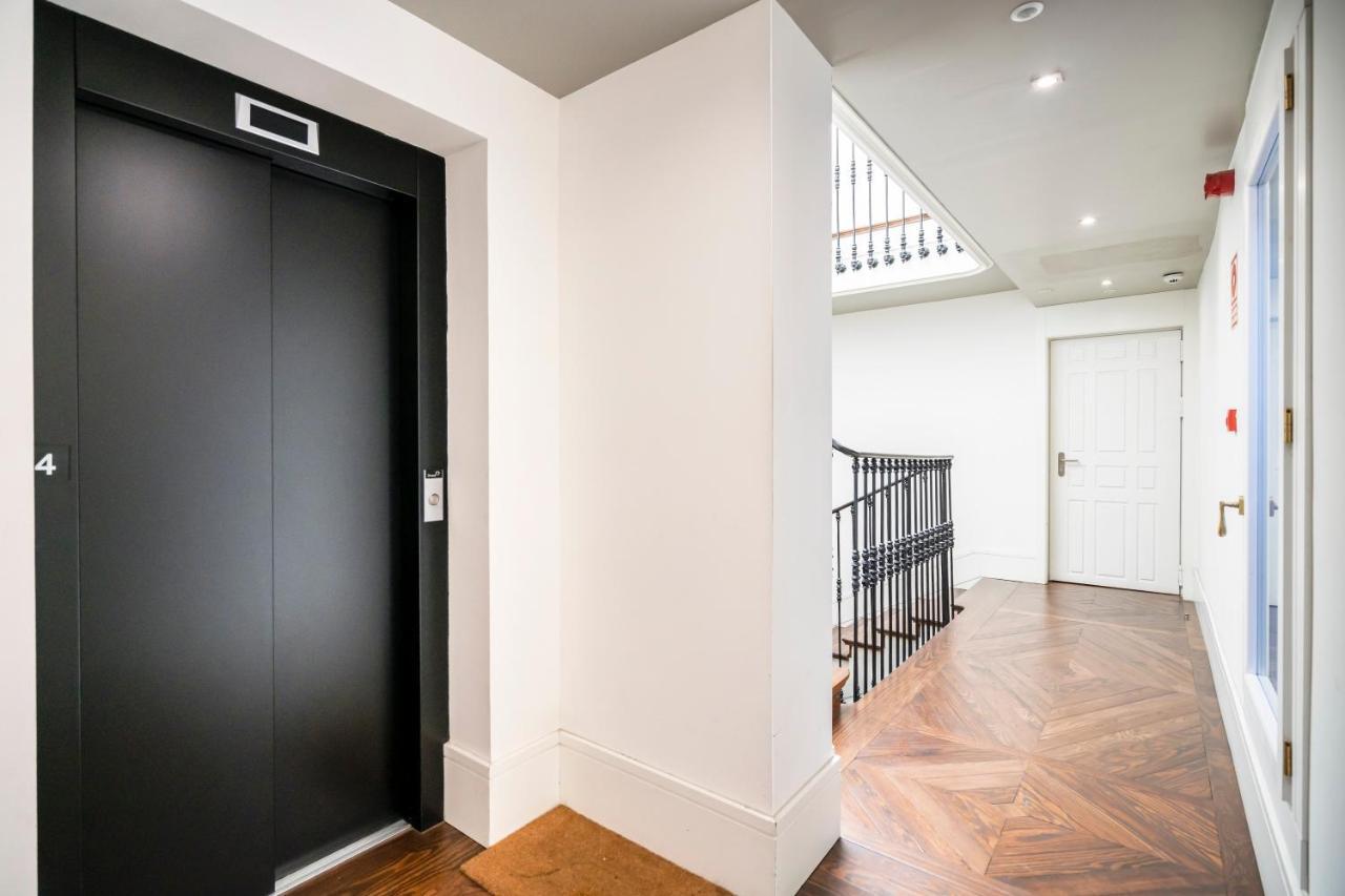 For You Rentals Brand New Apartment At Madrid City Center Wifi Ato55 ภายนอก รูปภาพ